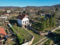 Eladó családi ház, Bajon 30 M Ft, 3 szobás