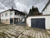 Eladó családi ház, Mecsekpölöskén 39.99 M Ft, 3 szobás