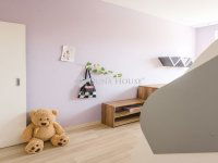 Eladó panellakás, XV. kerületben 68 M Ft, 2+2 szobás