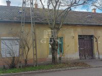 Eladó téglalakás, XV. kerületben 28 M Ft, 1 szobás