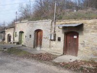 Eladó mezogazdasagi ingatlan