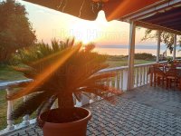 Eladó üzlethelyiség, Balatonföldváron 160 M Ft, 1 szobás
