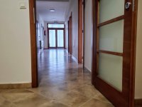 Kiadó üzlethelyiség, Nyíregyházán 285 E Ft / hó, 3 szobás