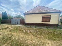 Eladó családi ház, Kónyon 29.99 M Ft, 2 szobás