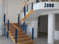 Eladó üzlethelyiség, Kalocsán, Hunyadi János utcában 64 M Ft