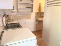 Eladó családi ház, Szegeden 34.9 M Ft, 1 szobás