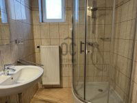 Eladó családi ház, X. kerületben 265 M Ft, 7 szobás