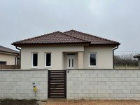 Eladó családi ház, Nyíregyházán 85 M Ft, 4 szobás