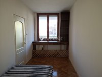 Eladó téglalakás, Szegeden 64 M Ft, 3 szobás