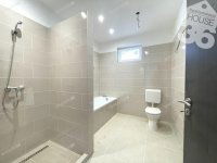 Eladó családi ház, Kecskeméten 107 M Ft, 4 szobás