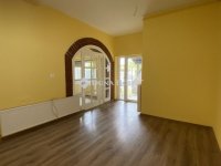 Eladó családi ház, Békéscsabán 115 M Ft, 6 szobás
