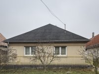 Eladó családi ház, Majosházán 69.9 M Ft, 3 szobás