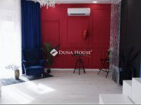 Eladó téglalakás, Pécsett 99.9 M Ft, 4 szobás