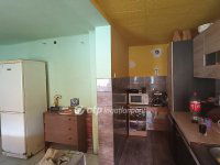 Eladó családi ház, Jászberényben 37.5 M Ft, 4 szobás