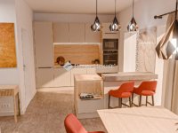 Eladó családi ház, Pécsett 173 M Ft, 5 szobás