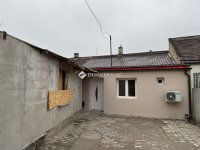 Eladó családi ház, XXI. kerületben 75 M Ft, 3 szobás