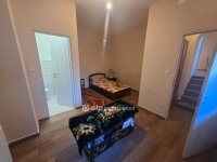 Eladó családi ház, Ürömön 109.9 M Ft, 4 szobás