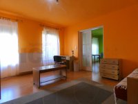 Kiadó téglalakás, albérlet, Szegeden 140 E Ft / hó, 2 szobás