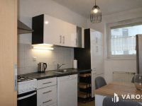 Eladó téglalakás, Győrött 66 M Ft, 2 szobás