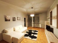 Eladó téglalakás, Pécsett 49.9 M Ft, 2 szobás