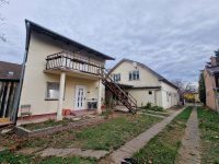 Eladó családi ház