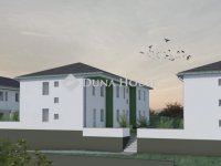 Eladó ikerház, Vácon, Napsugár utcában 99.9 M Ft, 5 szobás