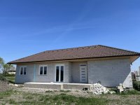 Eladó ikerház, Iszkaszentgyörgyön 79.9 M Ft, 4 szobás