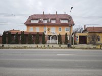 Eladó hotel, Kiskunfélegyházán 450 M Ft / költözzbe.hu