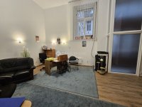 Kiadó iroda, V. kerületben 300 E Ft / hó / költözzbe.hu