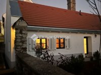 Eladó családi ház, Köveskálon 215 M Ft, 4 szobás