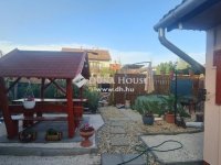 Eladó családi ház, Monoron 49.9 M Ft, 3 szobás