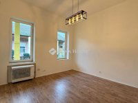 Eladó téglalakás, XV. kerületben 41.5 M Ft, 1 szobás