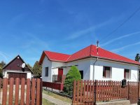 Eladó családi ház, Pusztaszabolcson 74.9 M Ft, 4 szobás