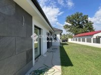 Eladó családi ház, Szigetszentmiklóson 149 M Ft, 4 szobás