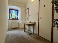 Eladó üzlethelyiség, Hőgyészen 82.55 M Ft