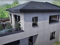 Eladó családi ház, Pécelen 210 M Ft, 4 szobás