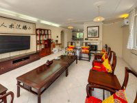 Eladó családi ház, II. kerületben 266.319 M Ft, 6 szobás