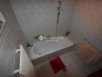 Eladó családi ház, Hajdúszoboszlón 140 M Ft, 8 szobás