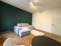 Kiadó téglalakás, albérlet