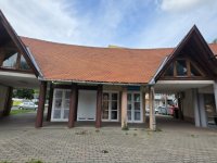 Eladó üzlethelyiség, Szentlőrincen 42.5 M Ft
