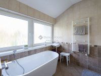 Eladó családi ház, Kecskeméten 175 M Ft, 7 szobás