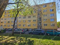 Eladó panellakás, Győrött 49.5 M Ft, 2 szobás