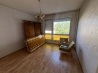 Eladó panellakás, Pécsett 38 M Ft, 2 szobás