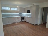 Kiadó téglalakás, albérlet