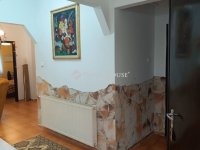 Eladó családi ház, Úrin 49.9 M Ft, 4 szobás