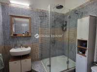 Eladó családi ház, Szegeden 210 M Ft, 6 szobás