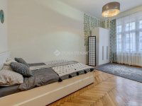 Eladó téglalakás, V. kerületben 75 M Ft, 1 szobás