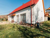 Eladó üzlethelyiség, Pilisszentkereszten 120 M Ft