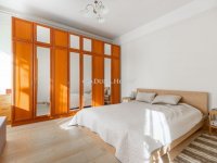 Eladó családi ház, XV. kerületben 134.99 M Ft, 6 szobás