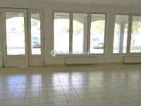 Eladó üzlethelyiség